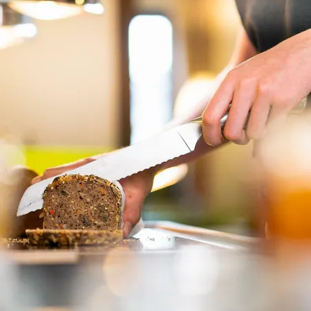 Fettehenne 3* 勒沃库森