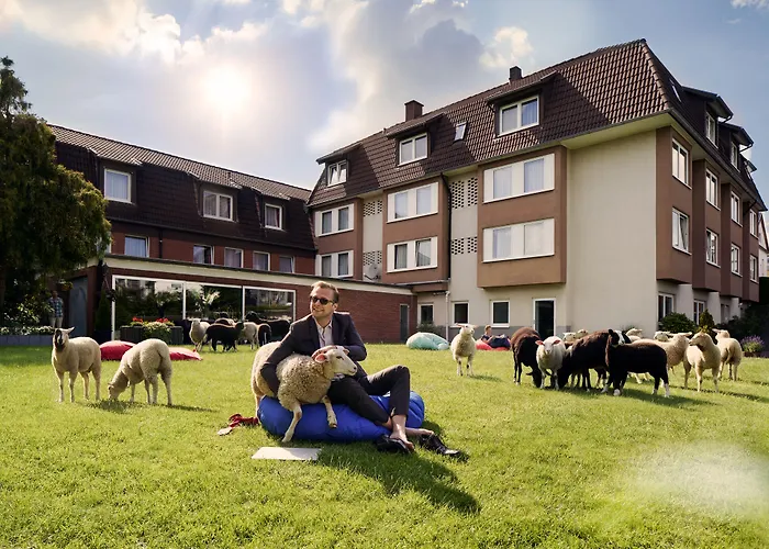 Fettehenne 3* レバークーゼン